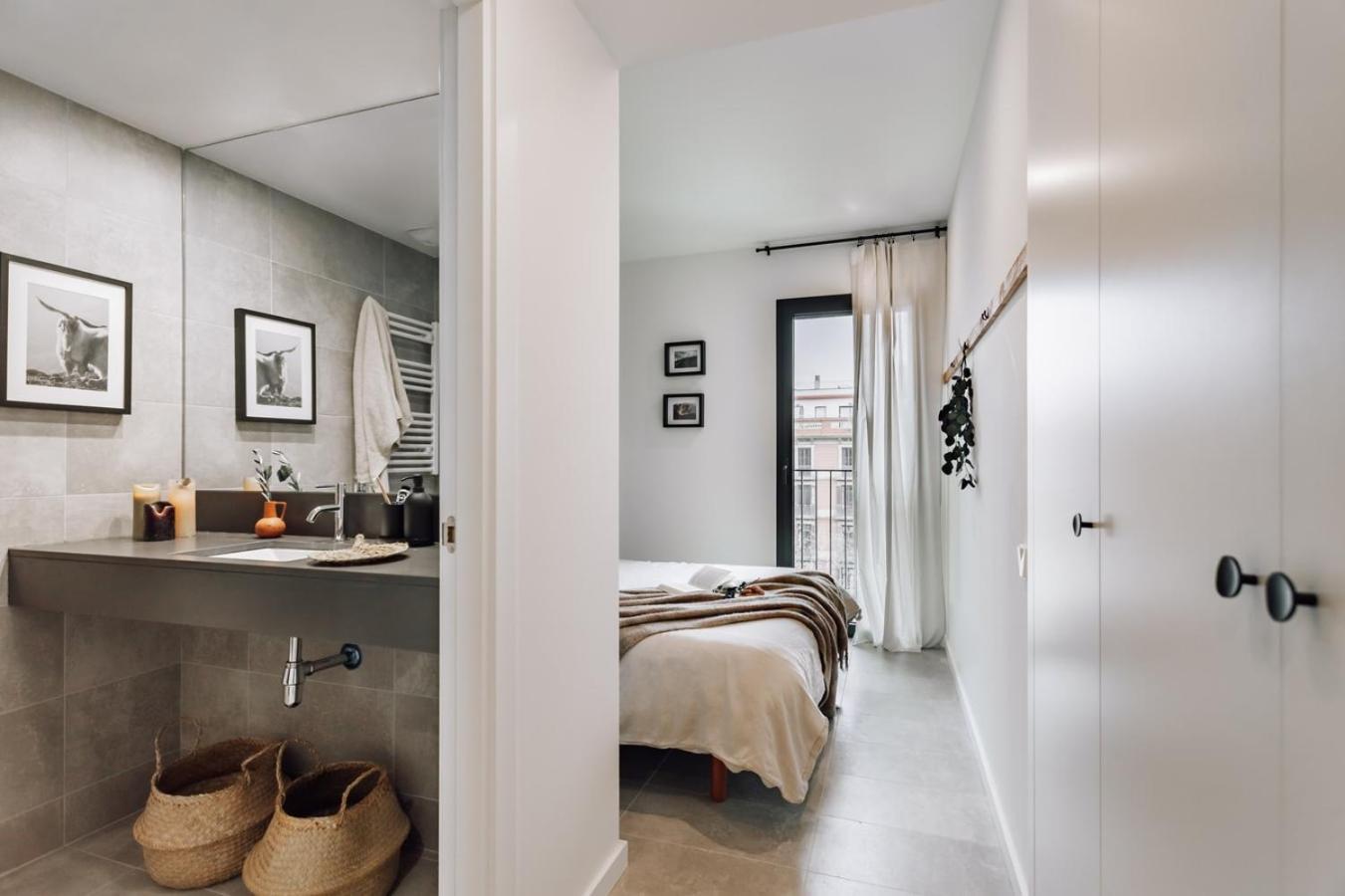 Taull - 3 Bedrooms In Eixample Esquerra Barcelone